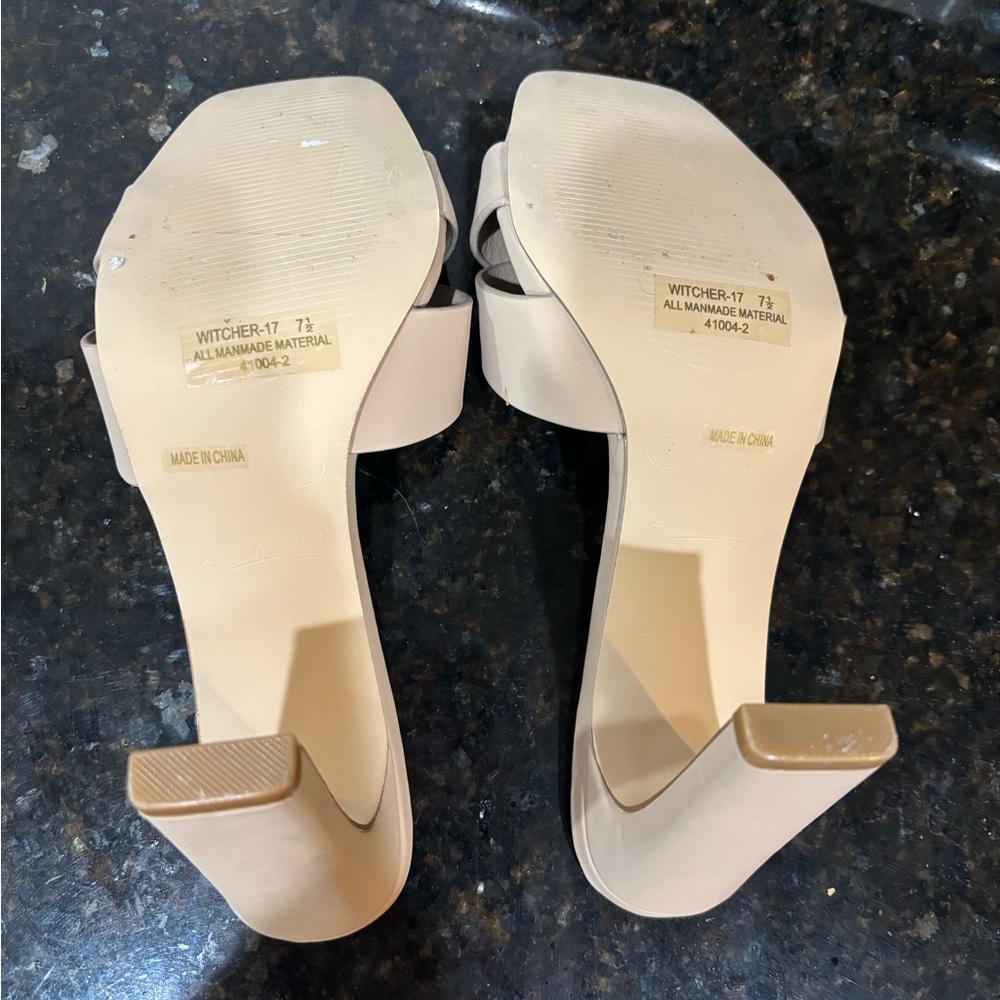 NWOT Anne Michelle Nude Heels - Picture 6 of 6